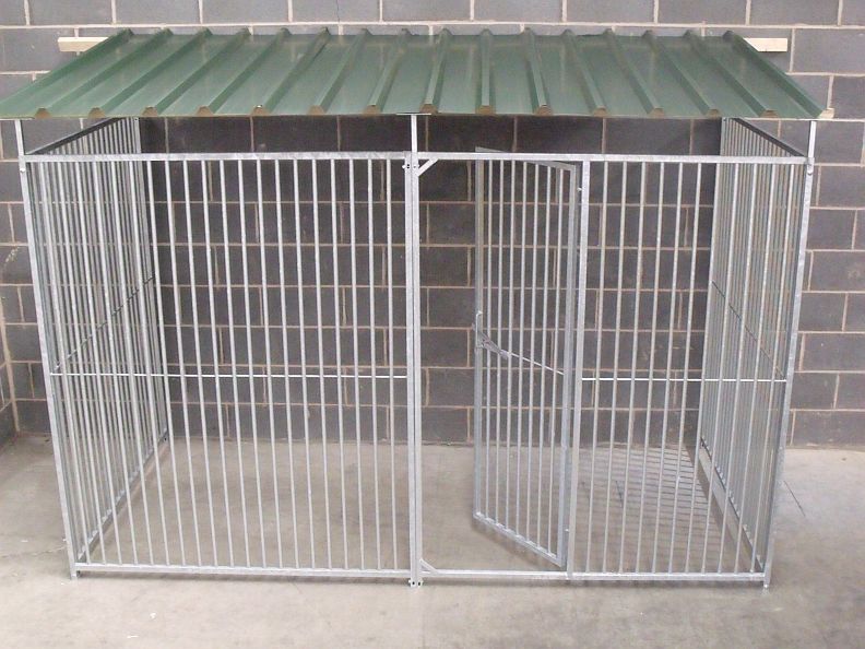 3 sided bar dog pen with roof