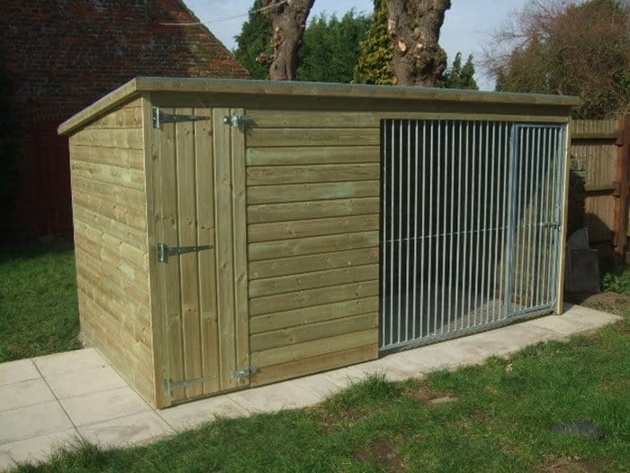 Easy clean dog kennel and run UK - Chesterfield wooden kennel showing quality construction and maintenance