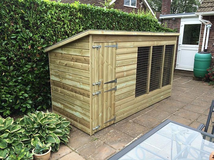 ASTON WOODEN DOG KENNEL AND RUN  8ft (wide) x 5ft (depth) x 5'7ft (high)