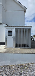 Load image into Gallery viewer, insulated thermal dog kennel and covered run
