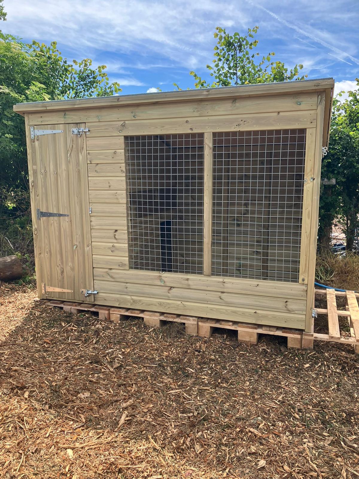 Large Aston Wooden Dog Kennel & Run 10ft x 6ft