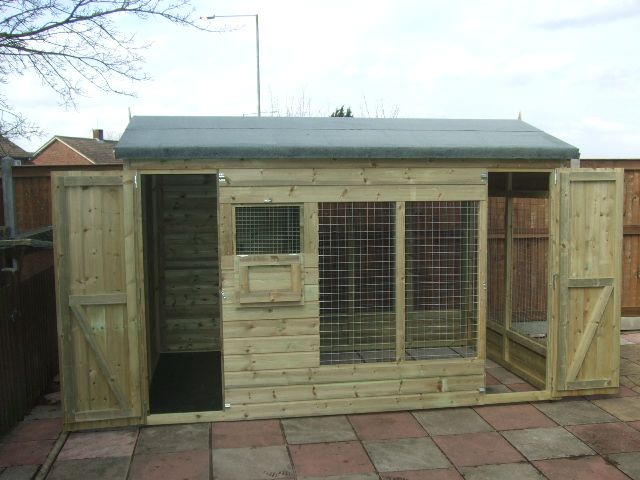 Winterley Wooden Dog Kennel And Run 10ft (wide) x 5ft (depth) x 6'6ft (apex)