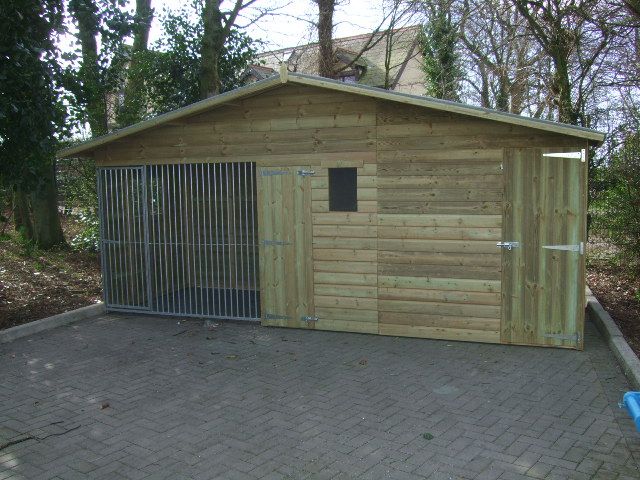 Elworth Wooden Dog Kennel And Run With Storage Shed 16ft (wide) x 4ft (depth) x 7ft (apex)