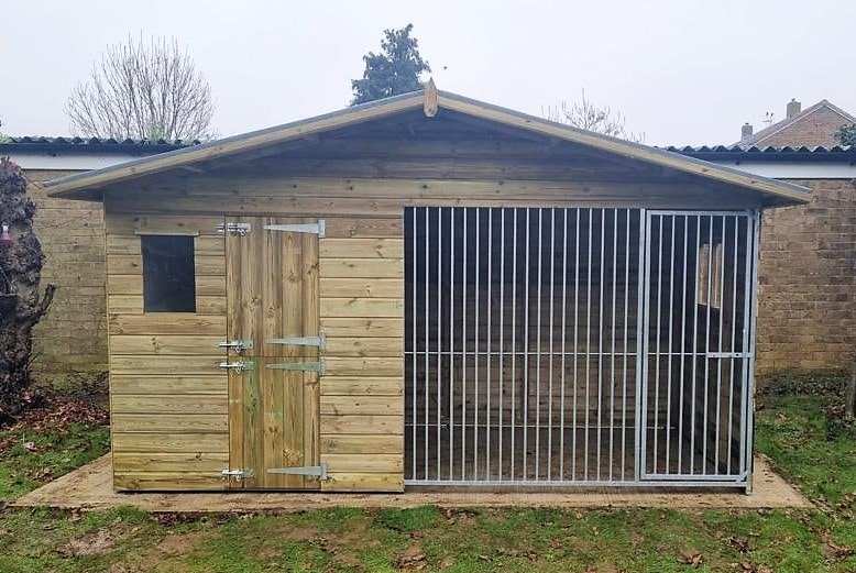 Elworth Chalet Wooden Dog Kennel And Run 12ft (wide) x 5ft (depth) x 6'6ft (apex)