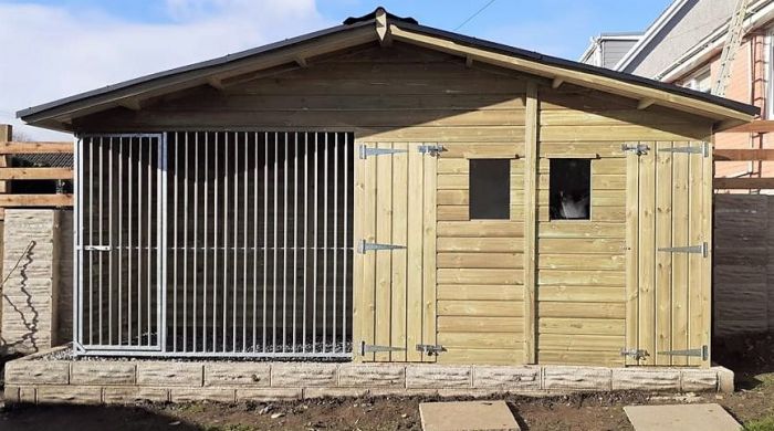 Elworth Wooden Dog Kennel And Run With Storage Shed 17ft (wide) x 4ft (depth) x 7ft (apex)