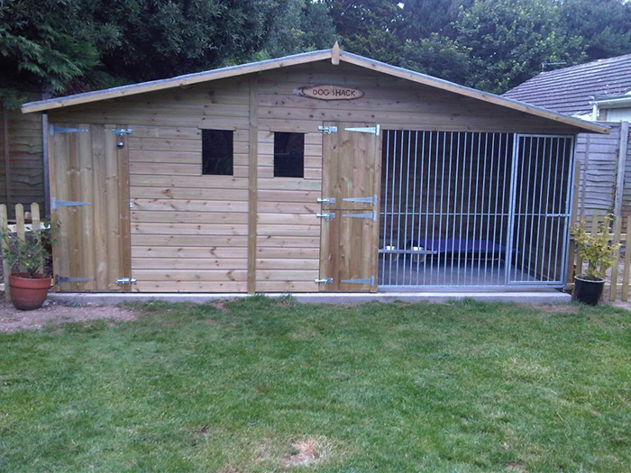 Elworth Wooden Dog Kennel And Run With Storage Shed 17ft (wide) x 5ft (depth) x 7ft (apex)