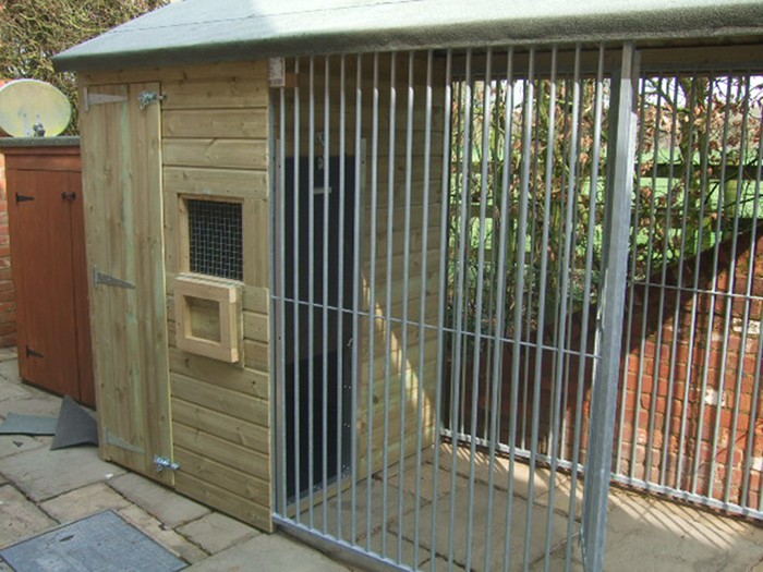 Faddiley Dog Kennel 8ft (wide) x 5ft (depth) x 6'9ft (apex)