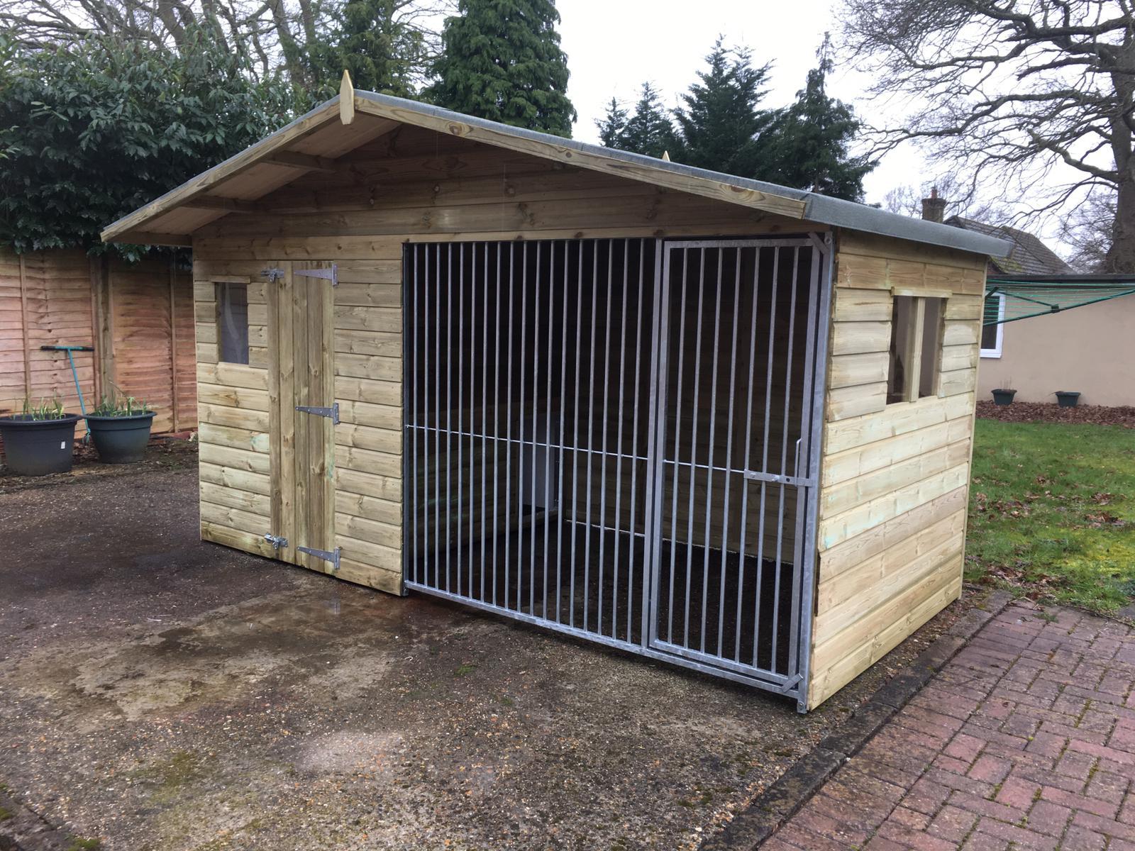 Elworth Chalet Wooden Dog Kennel And Run 8ft (wide) x 4ft (depth) x 6'6ft (apex)
