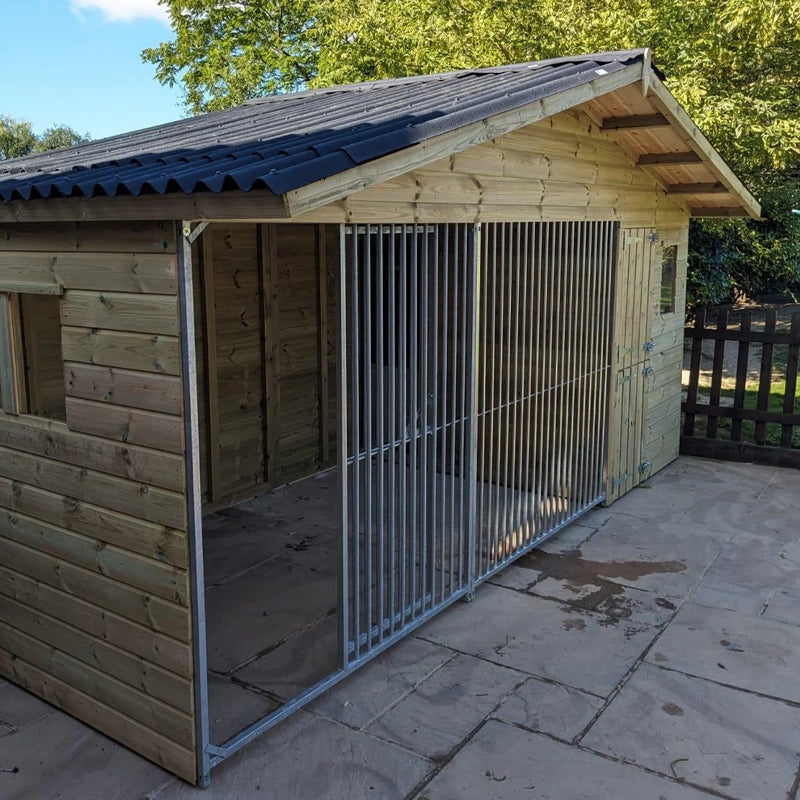 A close-up shot of the apex roof on the 16x4 Elworth dog kennel, highlighting its weatherproof design and ability to shed rain.