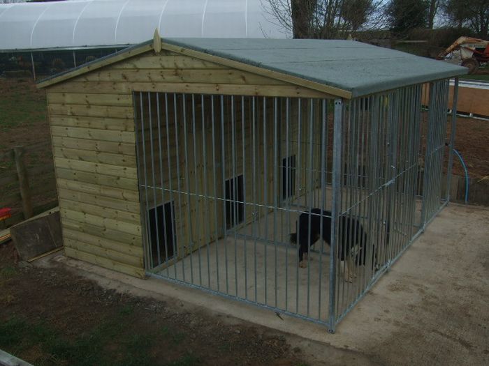 Chesterton 3 Block Wooden Dog Kennel And Run 15ft (wide) x 10'6ft (depth) x 7'3ft (apex)