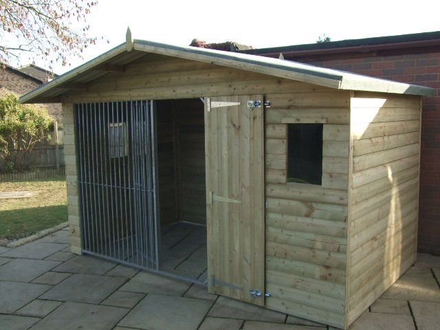 Elworth Chalet Wooden Dog Kennel And Run 14ft (wide) x 4ft (depth) x 6'6ft (apex)