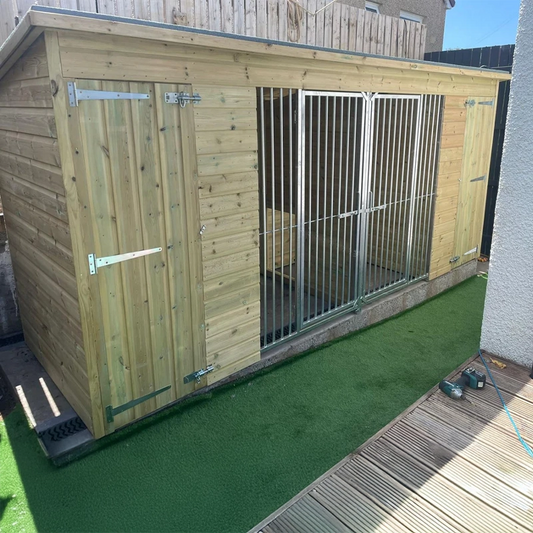 Spacious double dog kennel and run, perfect for medium to large breeds like Golden Retrievers, Border Collies, and mixed-breed dogs. This outdoor structure is made with weather-resistant wood and includes two separate enclosures. 