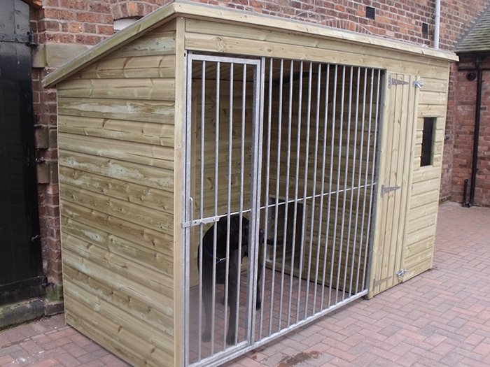 Stapeley Wooden Dog Kennel And Run 14ft (wide) x 5ft (deep) x 6'6ft (high)