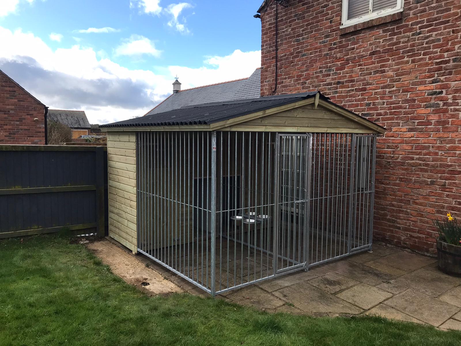 Wymbury Double Front Entry 2 Bay Dog Kennel - 10ft(W) x 10'6(D)